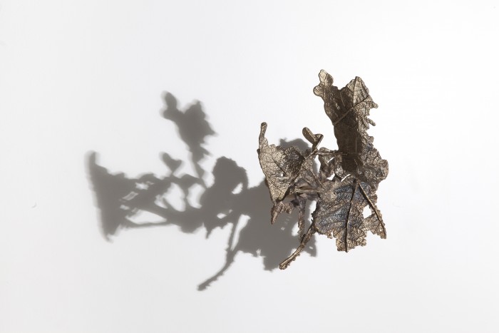 Sans titre, bronze (fonte au sable), 26,5x32x28 cm, 2014 © Loo&Lou Gallery