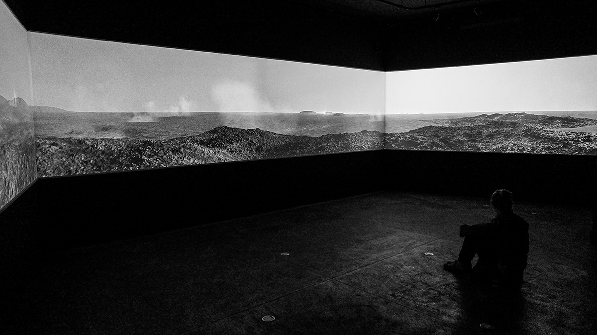 In The Land Of Nowhere, installation audio video (6'), 2015 © KAYIP