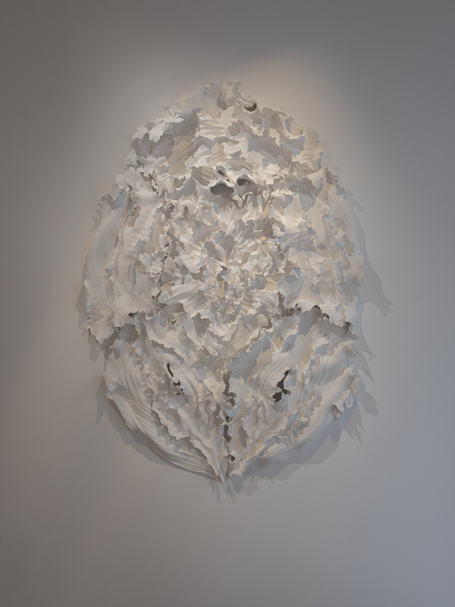 Vue de l'exposition "Nature Fragile" de Louise Frydman | Image © Emilie Mathé Nicolas / Loo & Lou Gallery