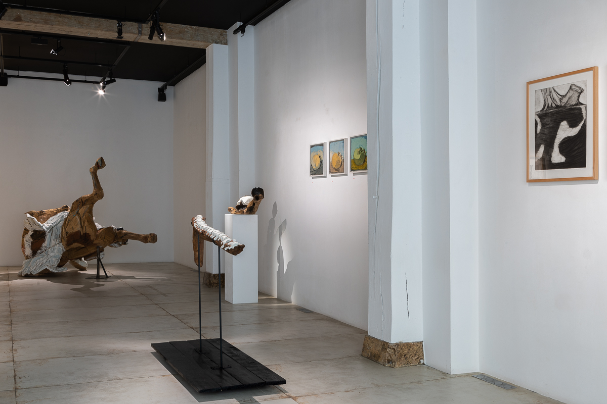 Vue de l'exposition "Péninsules" de Cedric Le Corf | Image ©️ Emilie Mathé Nicolas / Loo & Lou Gallery