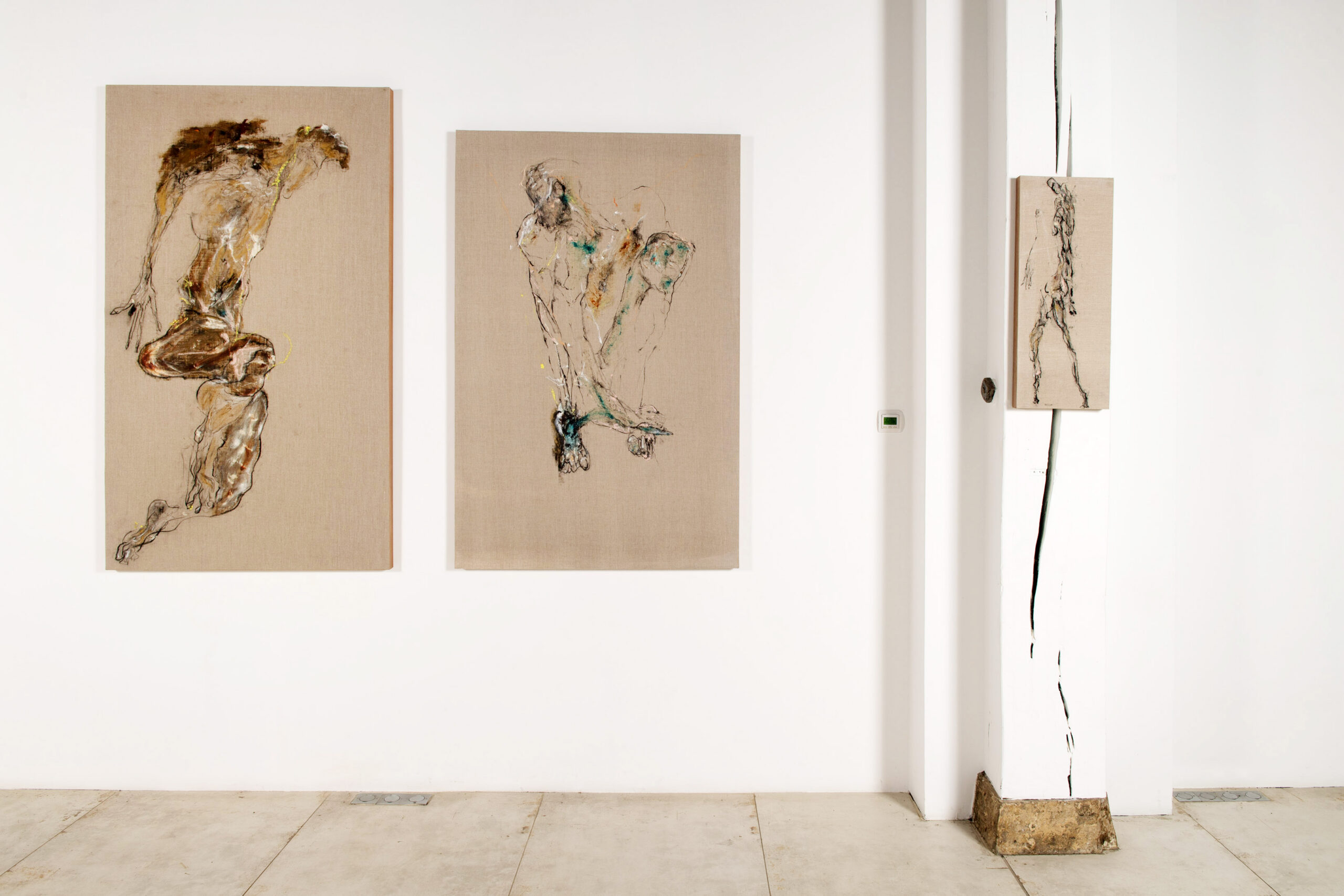 Vue de l'exposition "Métamorphe(s)" d'Arghaël © Stéphane Cardinale