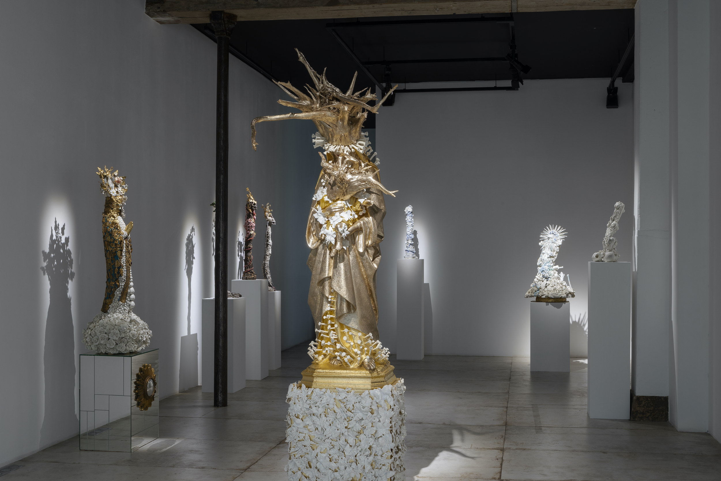 Vue de l'exposition "Les Chemins des Délices" de Catherine Wilkening | Image © Emilie Mathé Nicolas / Loo & Lou Gallery