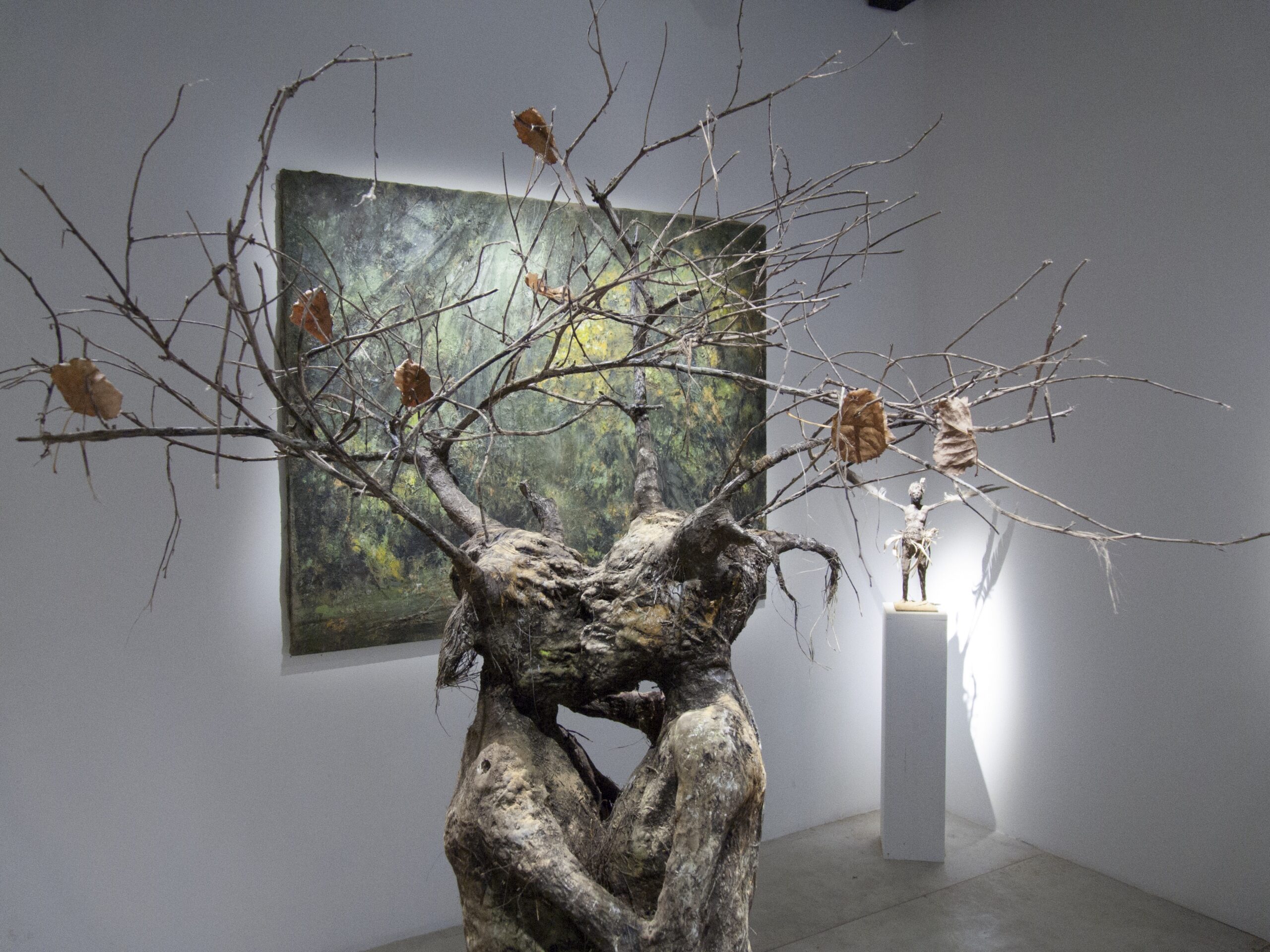 Vue de l'exposition "You and I Are Earth"