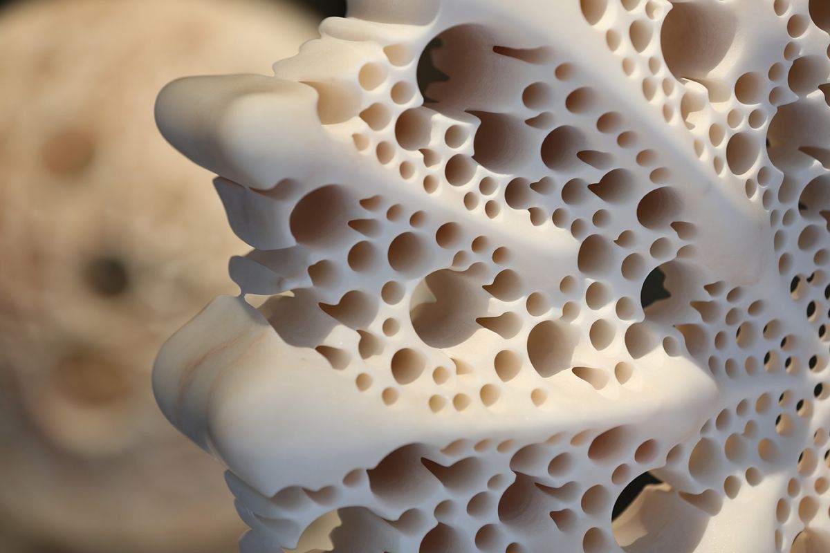 Star 1200 (detail), 2015, Marble, 64x64x20 cm © Matthias Contzen