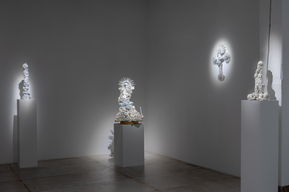 Vue de l'exposition "Les Chemins des Délices" de Catherine Wilkening | Image © Emilie Mathé Nicolas / Loo & Lou Gallery