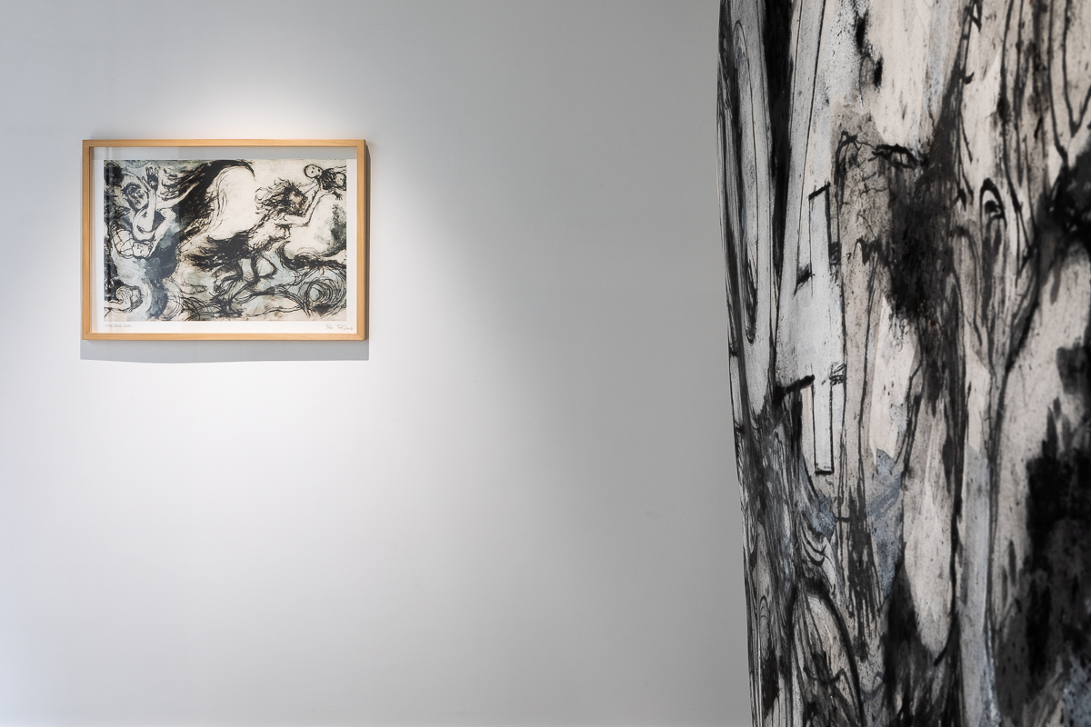 Vue de l'exposition "Les Années Indiennes 2000 - 2010" - "Tsunami"