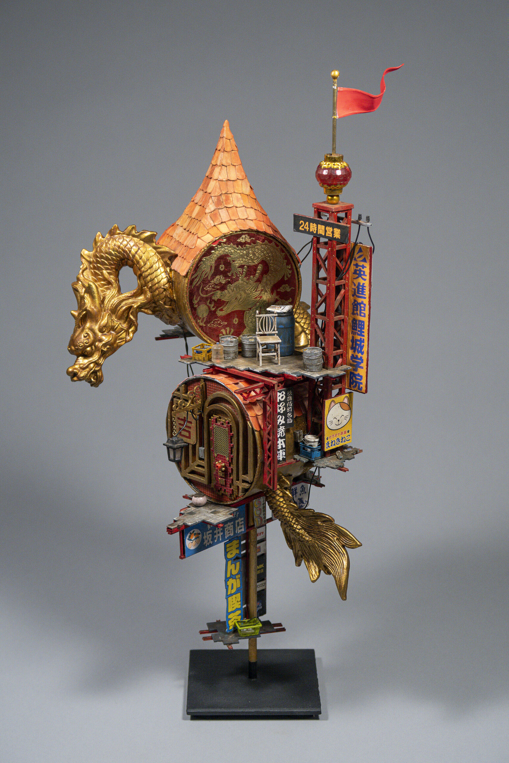 Daikichi, 2024, Technique mixte, 38 x 16 x 18 cm | © Simon Laveuve